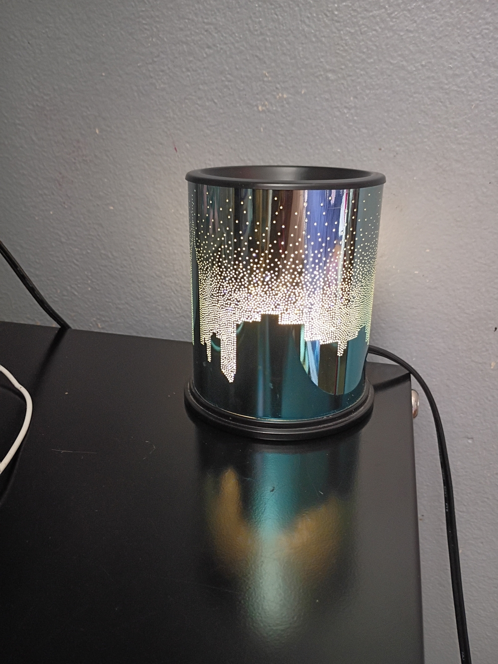 Iridescent Blue Cityscape Wax Warmer - Unbranded